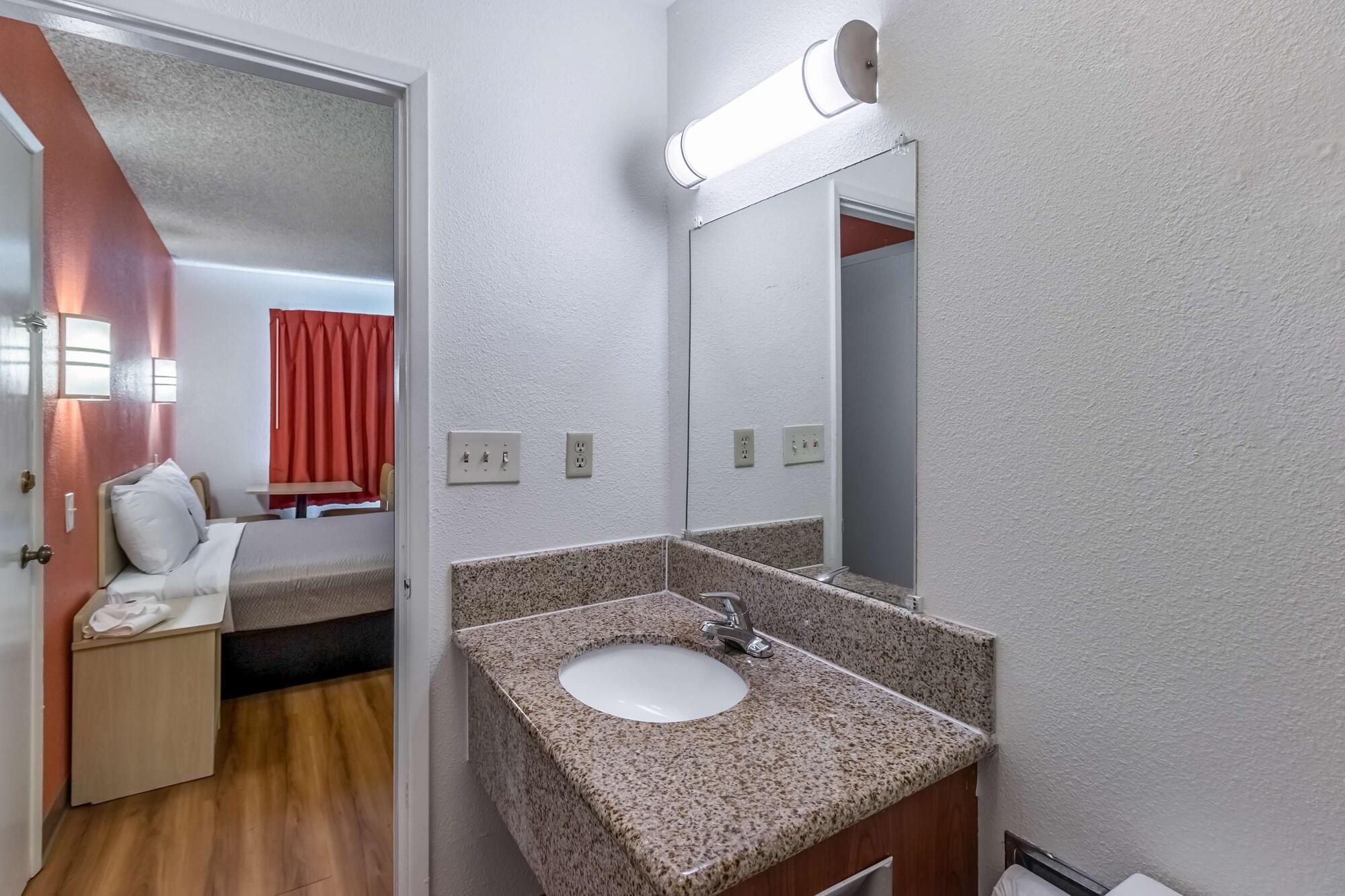 Motel 6-Beaverton, Or Екстер'єр фото