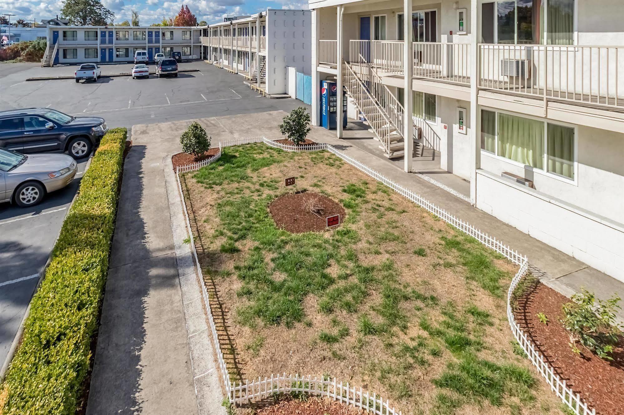 Motel 6-Beaverton, Or Екстер'єр фото